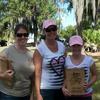 Calli prenting the Glam Award to Larura Weeks and her daughter Shanyna Harned   